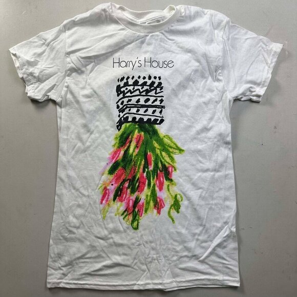 Harry Styles Tops - Harry Styles T-Shirt Size Small Harry’s House Flowers Love On Tour Merch Concert